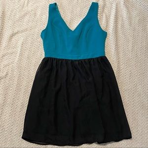WOMEN’S BEBOP TEAL AND BLACK DRESS